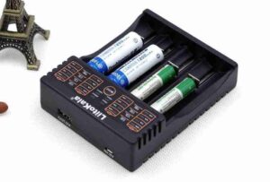 Lii402 chargeur 18650 1.2 V 3.7 V 3.2 V AA/AAA 26650 NiMH li-ion