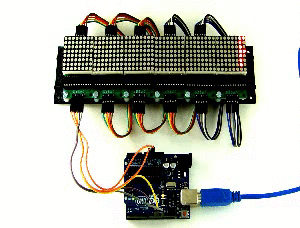Comment utiliser 8×8 LED matrice avec MAX7219 module pour Arduino 8 Résultat de téléverser ce code à gauche sur des matrices LED 8x8 en cascade avec Arduino